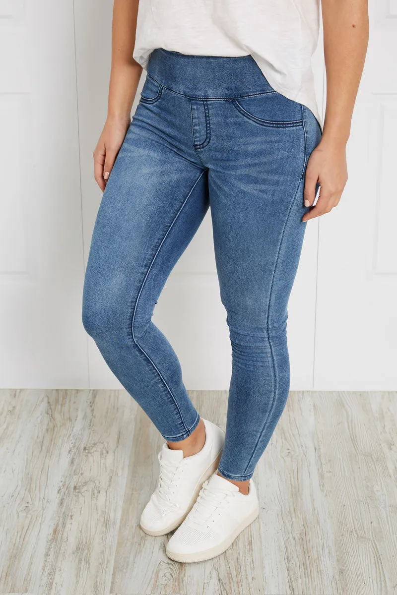 Light Wash Skinny Jeggings