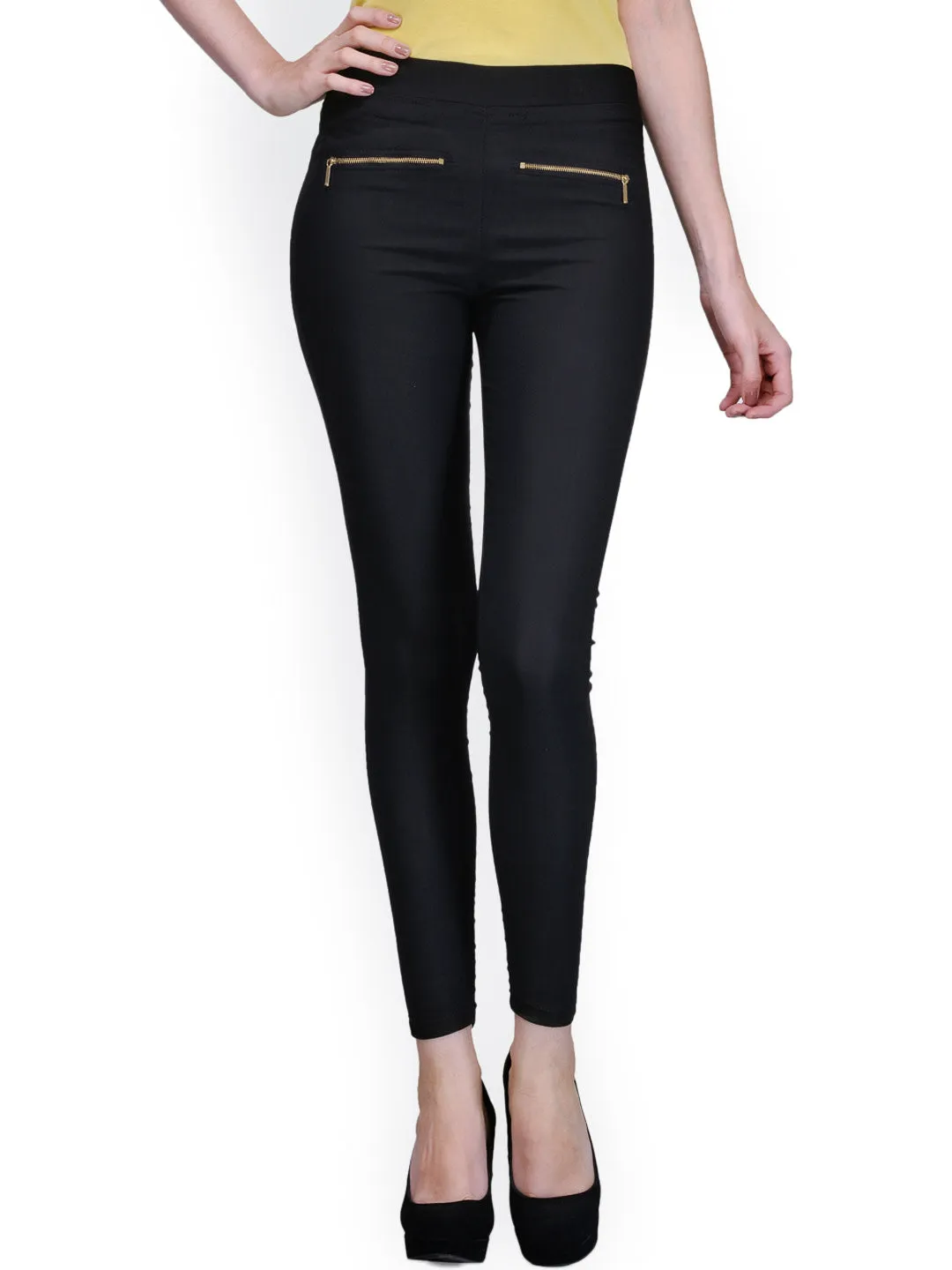 Women A Pair Of Black Ankle-Length Jeggings