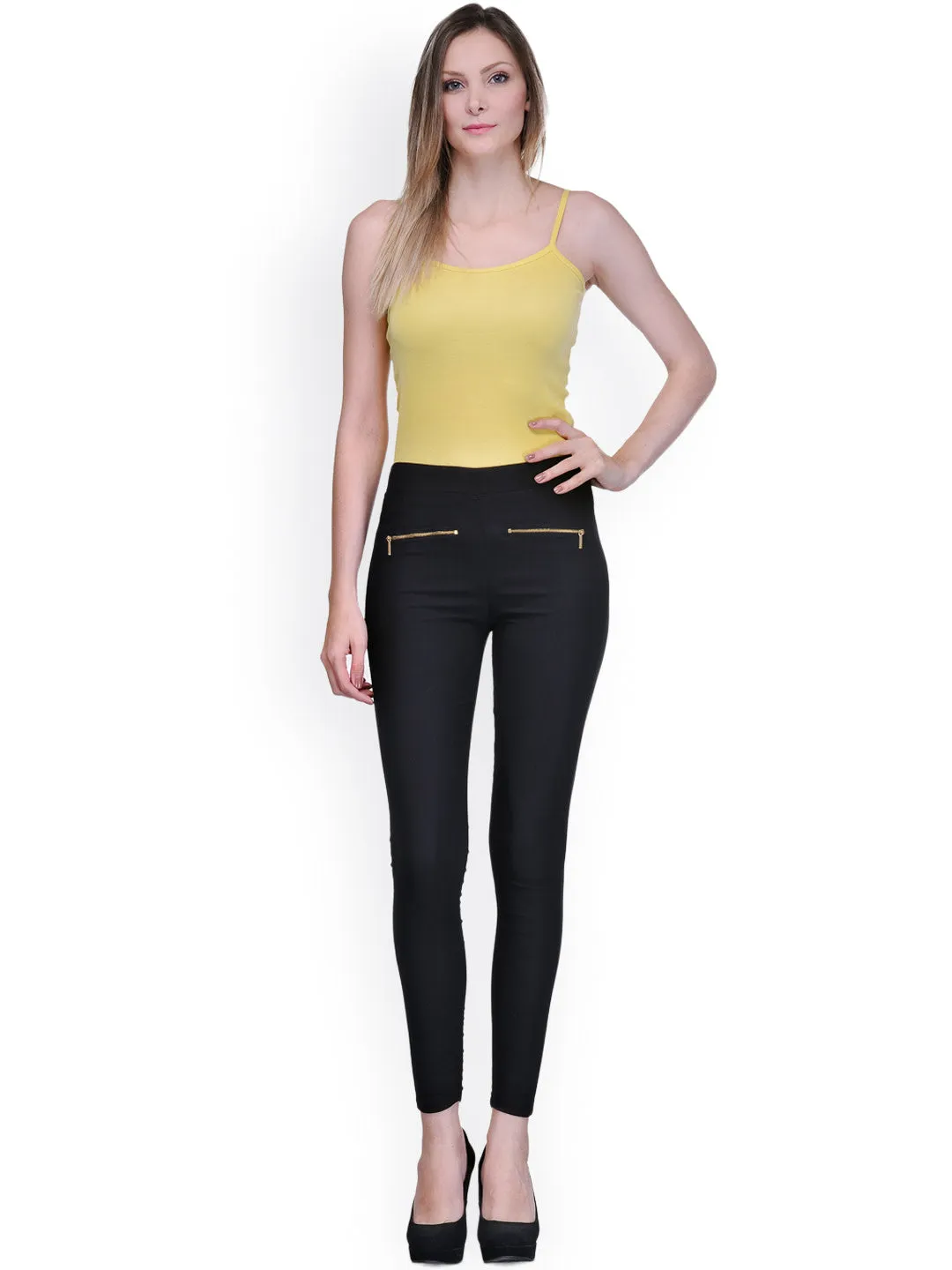 Women A Pair Of Black Ankle-Length Jeggings