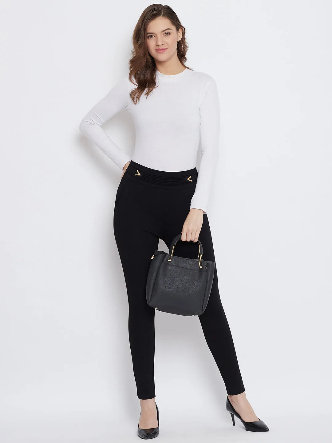 Women Black Solid Jeggings